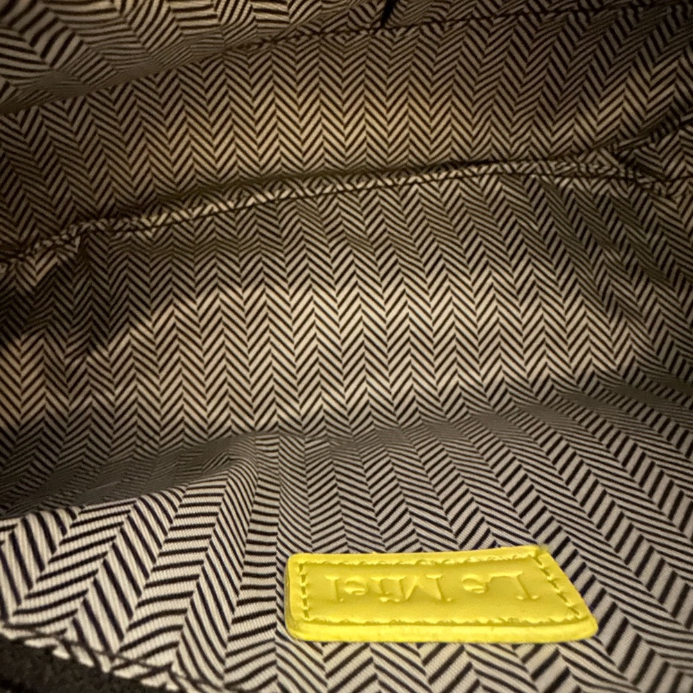 Le Miel  HOBO -‎  Neon Yellow Crossbody or Clutch  |  Chain Strap Vegan  NWT - Picture 8 of 11